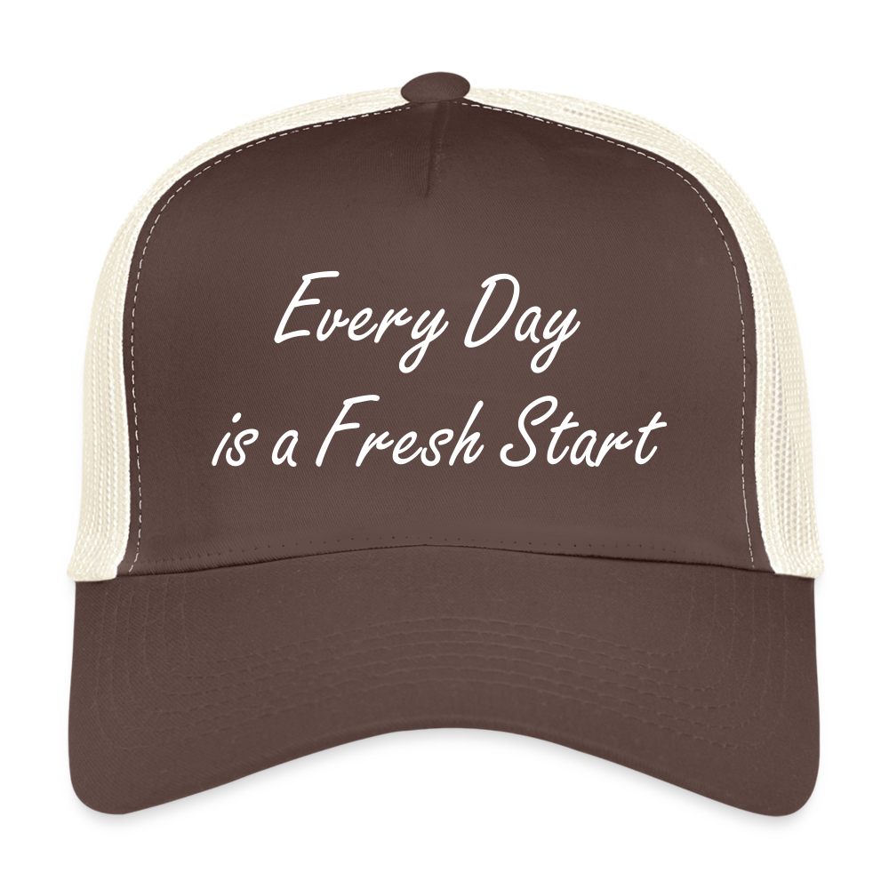 Trucker Cap "Everyday is a fresh start" - brown/beige